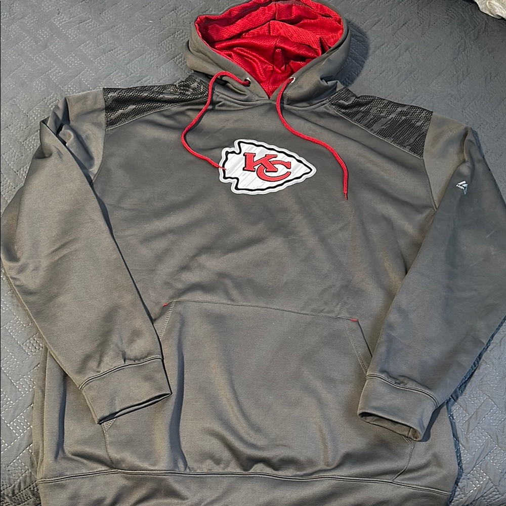 Majestic Gray Kansas City Chiefs Hoodie